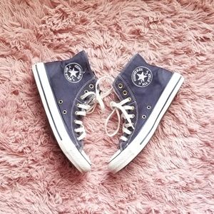 High-Top Women's Converse
